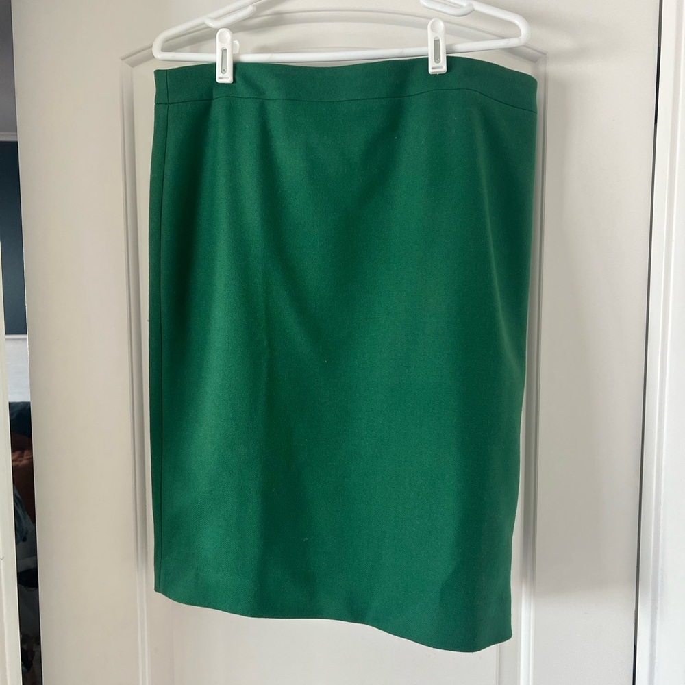 Green wool J. Crew Pencil Skirt. Size 14.